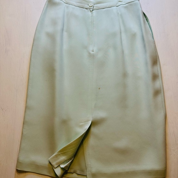Valerie Stevens Skirt Suit Set Size 12 | Mint Green | Embroidered Blazer - Picture 7 of 14